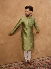 Men Green Silk Blend Solid Woven Design Straight Kurta-MKU1456