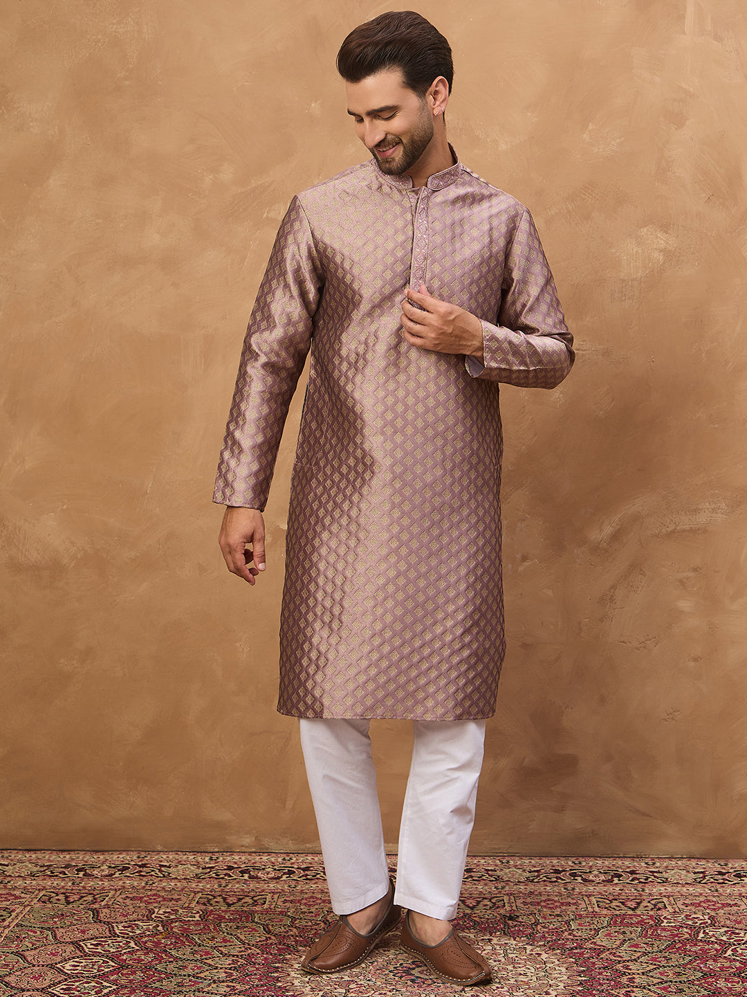 Men Mauve Silk Blend Solid Woven Design Straight Kurta-MKU1458