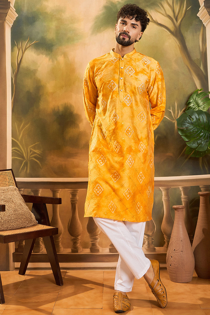 Yellow Silk Blend Embroidered Straight Kurta MKU1466