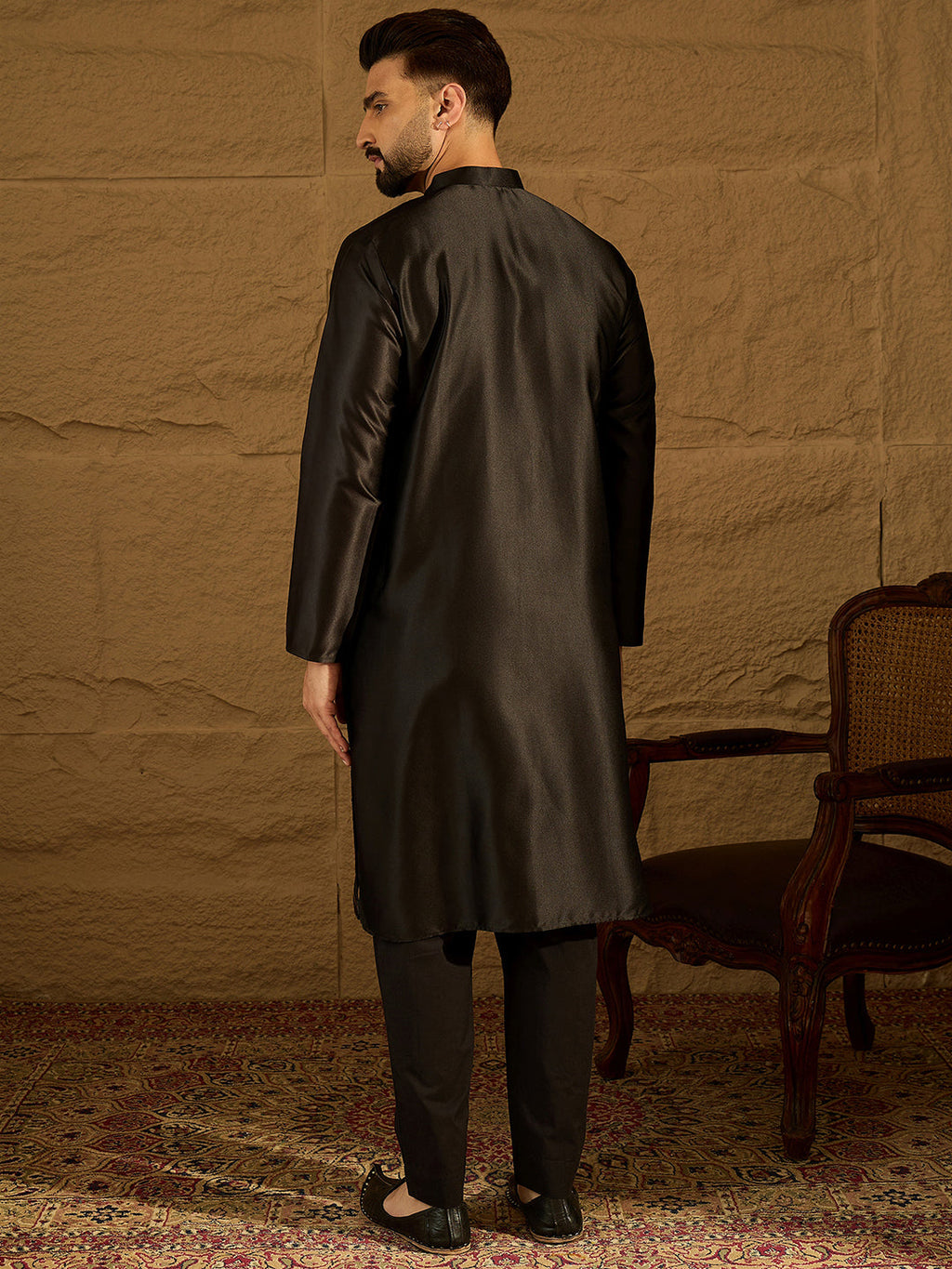 Men Black Silk Blend Solid Embroidered Straight Kurta-MKU1471