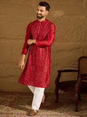 Men Maroon Silk Blend Solid Embroidered Straight Kurta-MKU1472
