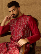 Men Maroon Silk Blend Solid Embroidered Straight Kurta-MKU1473