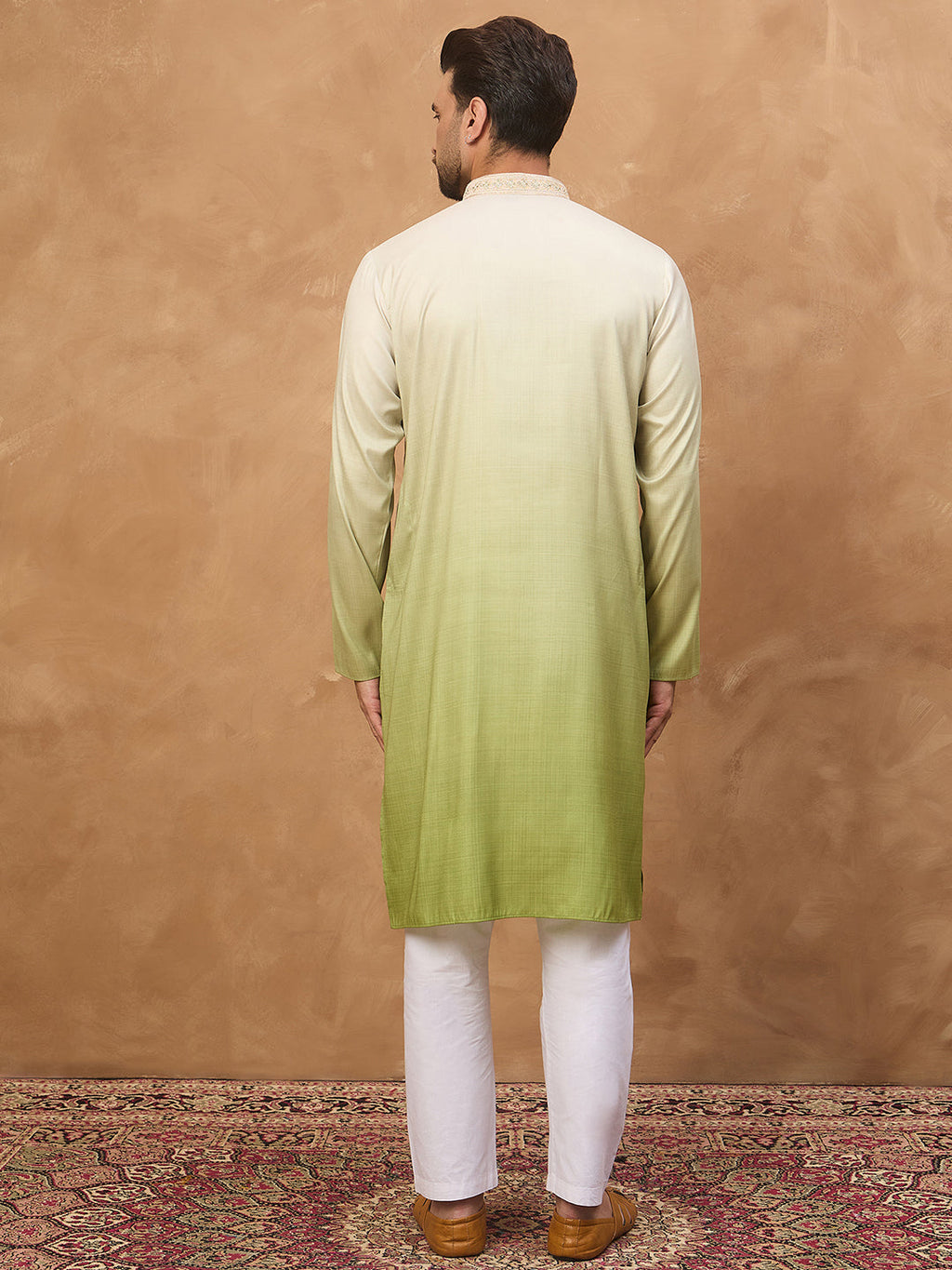 Men Green Silk Blend Solid Embroidered Straight Kurta-MKU1488
