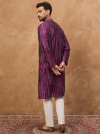 Men Purple Silk Blend Geometric Printed Straight Kurta-MKU1518