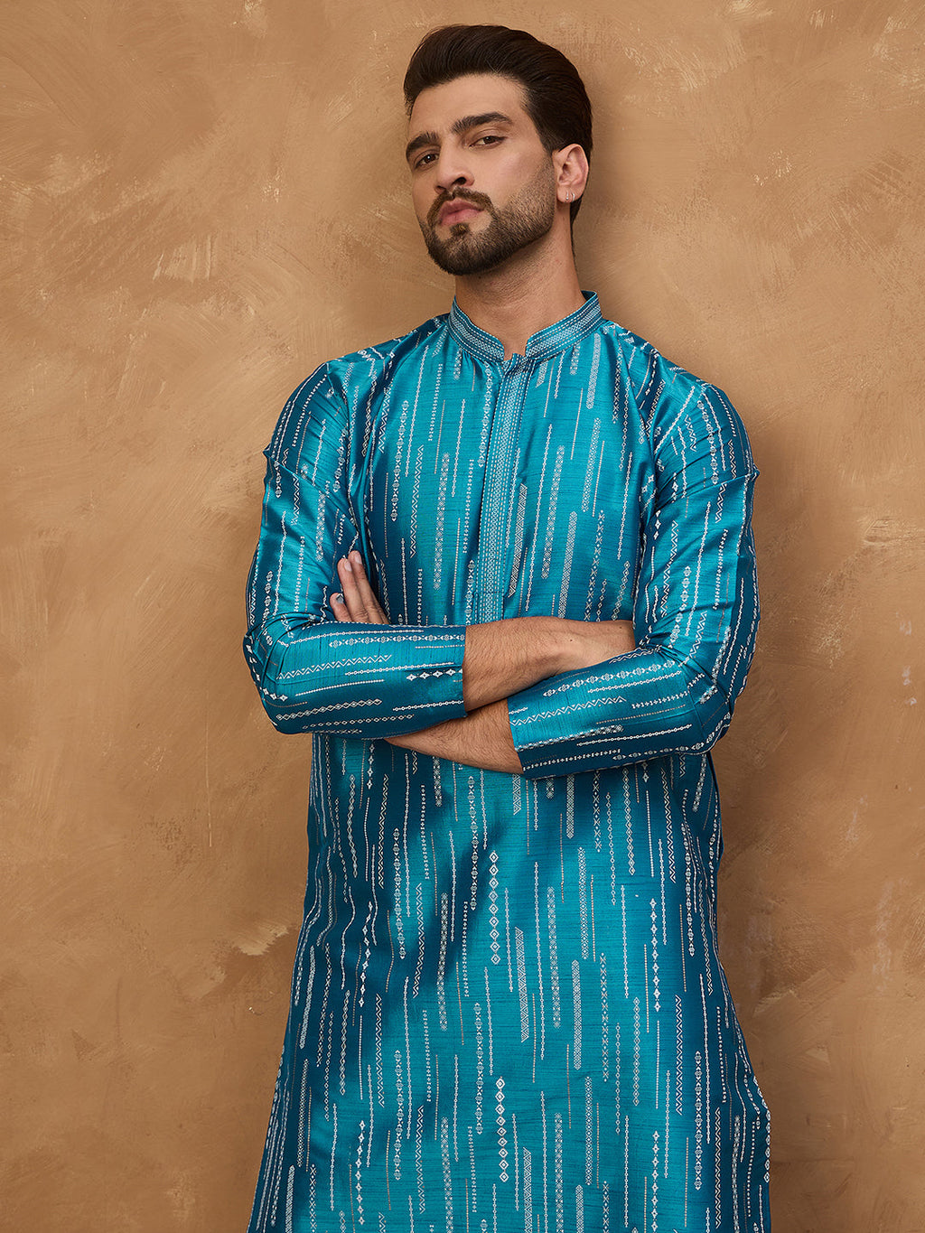 Men Blue Silk Blend Geometric Printed Straight Kurta-MKU1519