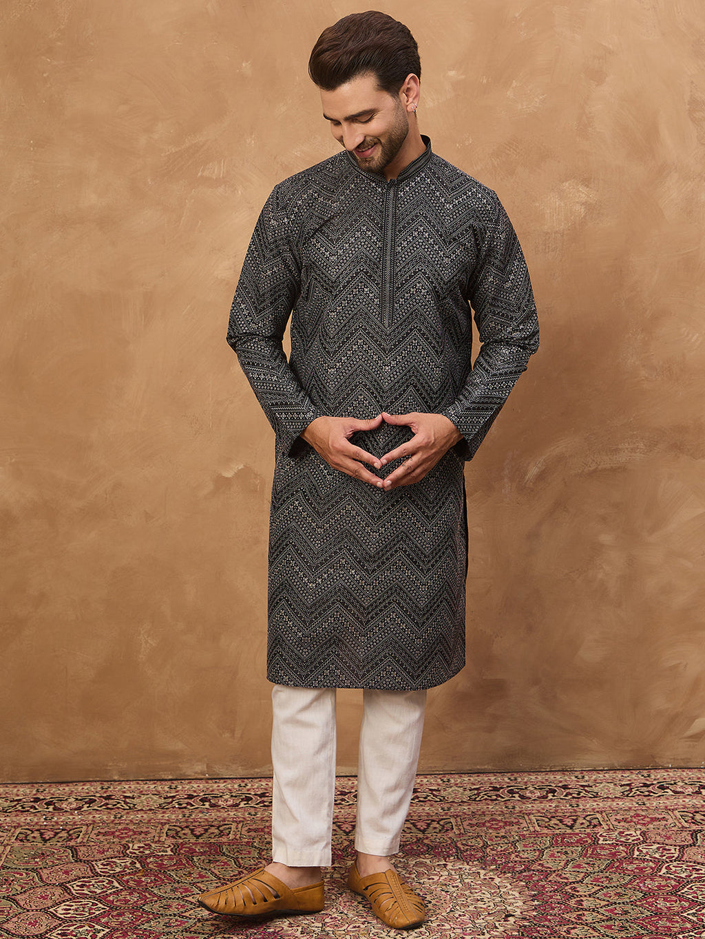 Men Black Silk Blend Geometric Printed Straight Kurta-MKU1520