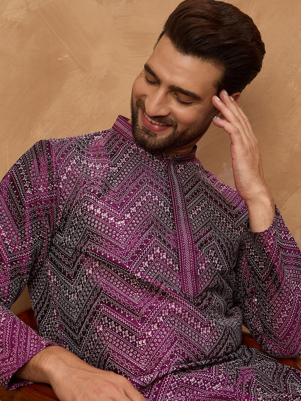 Men Purple Silk Blend Geometric Printed Straight Kurta-MKU1521