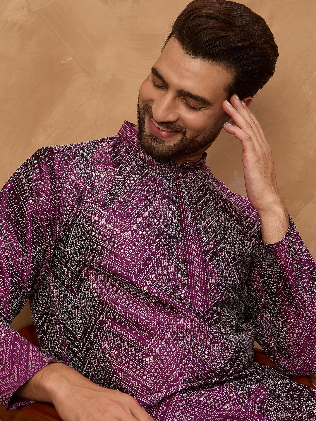 Men Purple Silk Blend Geometric Printed Straight Kurta-MKU1521