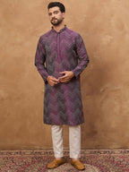 Men Purple Silk Blend Geometric Printed Straight Kurta-MKU1521