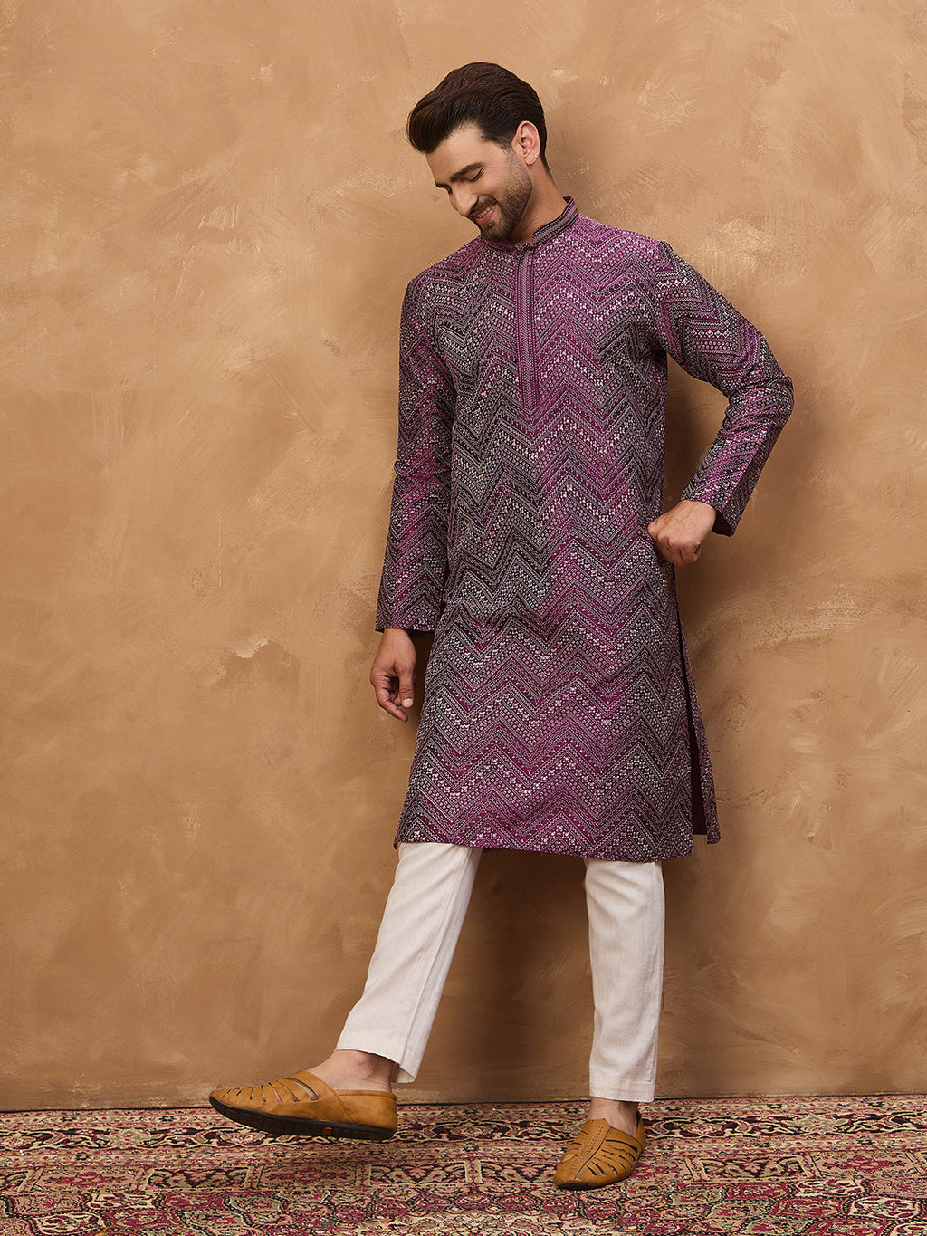 Men Purple Silk Blend Geometric Printed Straight Kurta-MKU1521