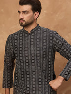 Men Black Silk Blend Geometric Printed Straight Kurta-MKU1523