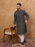 Men Black Silk Blend Geometric Printed Straight Kurta-MKU1523