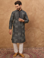 Men Black Silk Blend Geometric Printed Straight Kurta-MKU1528