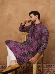 Men Purple Silk Blend Geometric Printed Straight Kurta-MKU1529