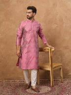 Men Pink Silk Blend Geometric Printed Straight Kurta-MKU1532