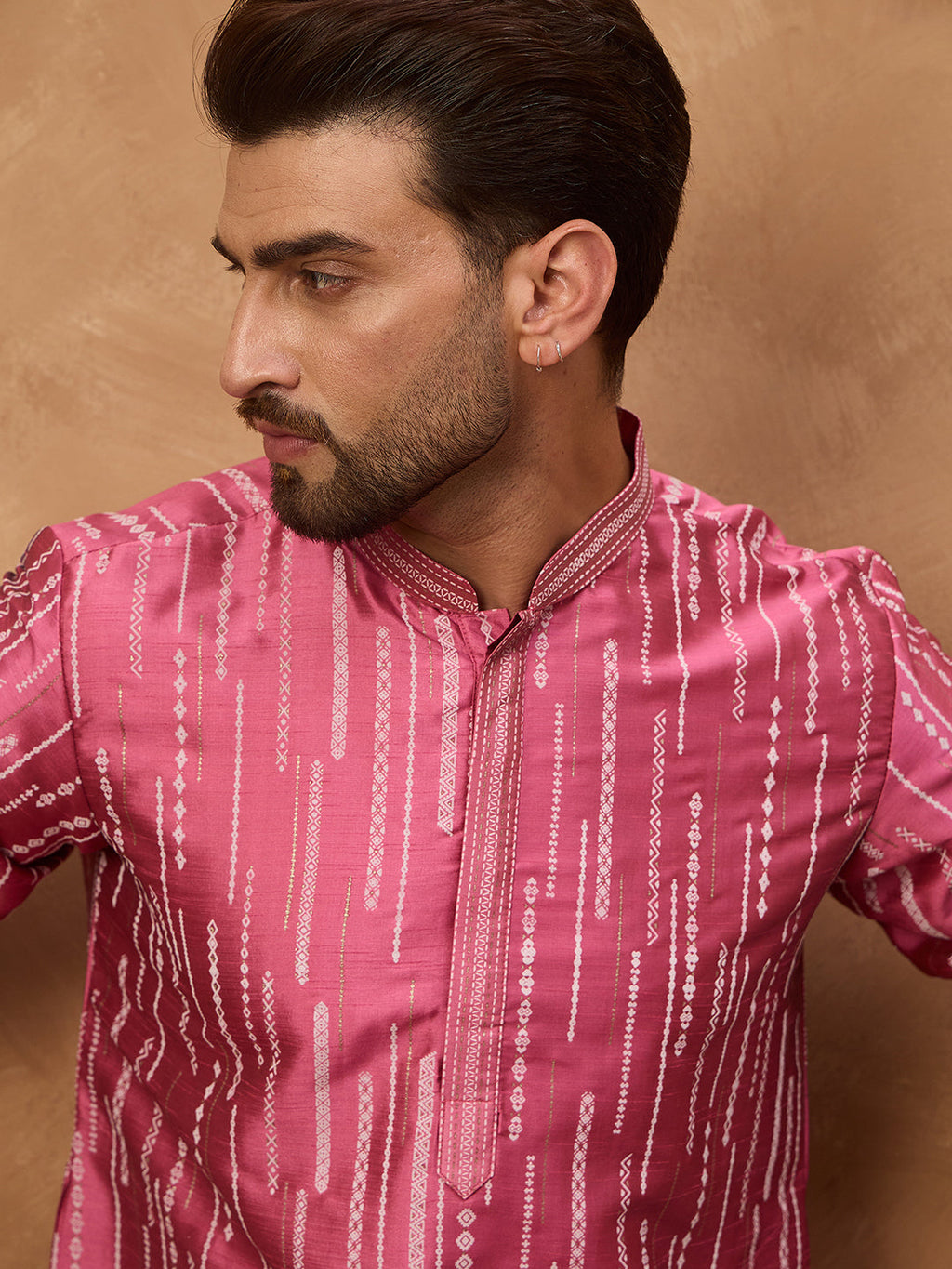 Men Pink Silk Blend Geometric Printed Straight Kurta-MKU1533