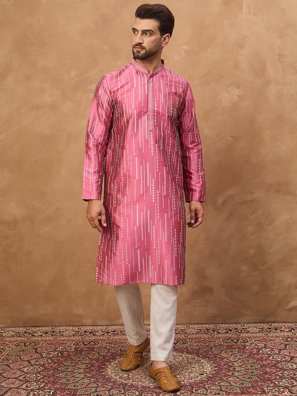 Men Pink Silk Blend Geometric Printed Straight Kurta-MKU1533