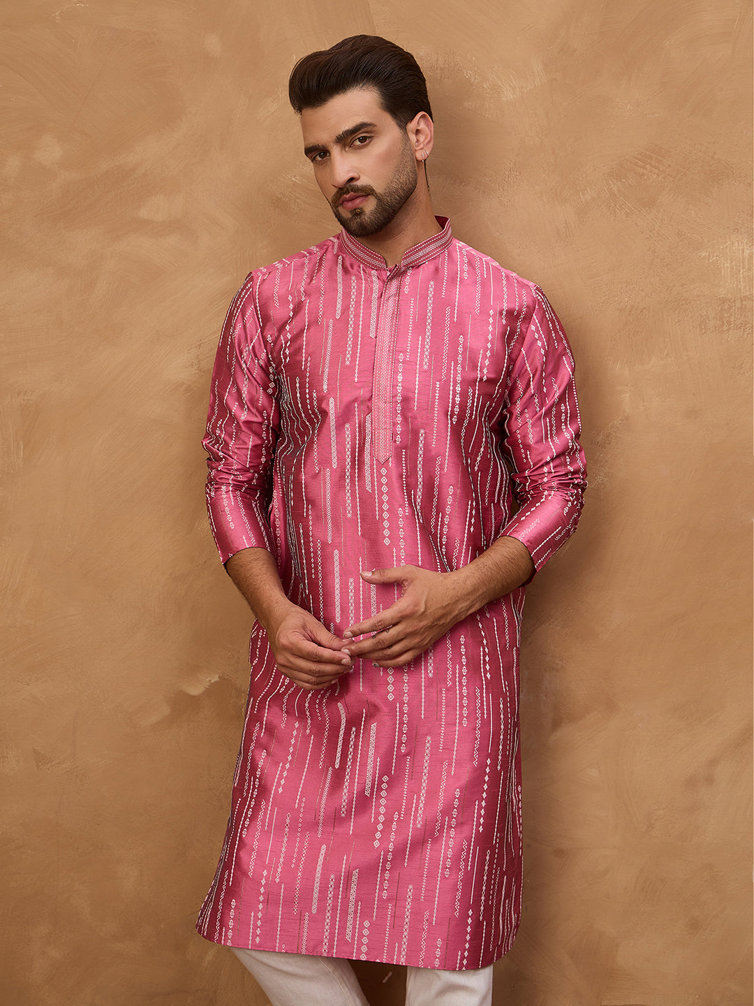 Men Pink Silk Blend Geometric Printed Straight Kurta-MKU1533
