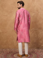 Men Pink Silk Blend Geometric Printed Straight Kurta-MKU1533