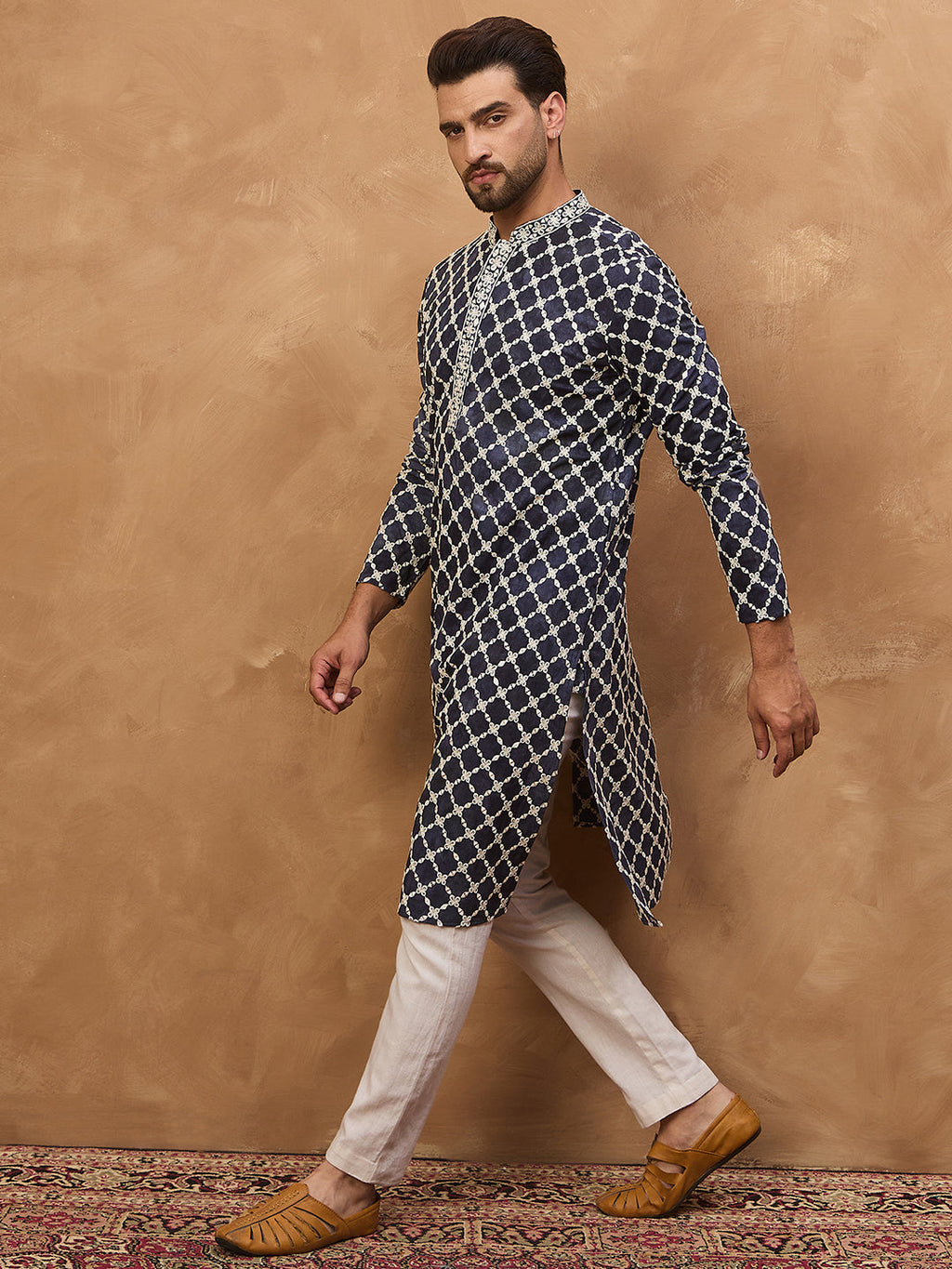 Men Blue Viscose Rayon Shibori Embroidered Straight Kurta-MKU1534
