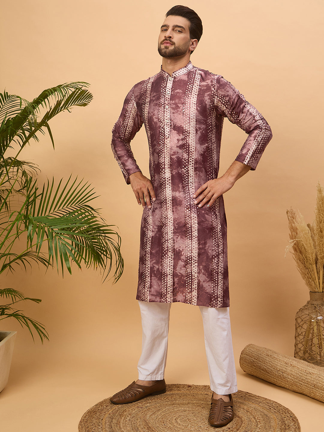 Men Burgundy Silk Blend Shibori Embroidered Straight Kurta-MKU1537