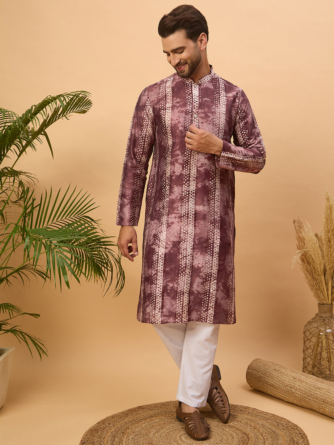 Men Burgundy Silk Blend Shibori Embroidered Straight Kurta-MKU1537
