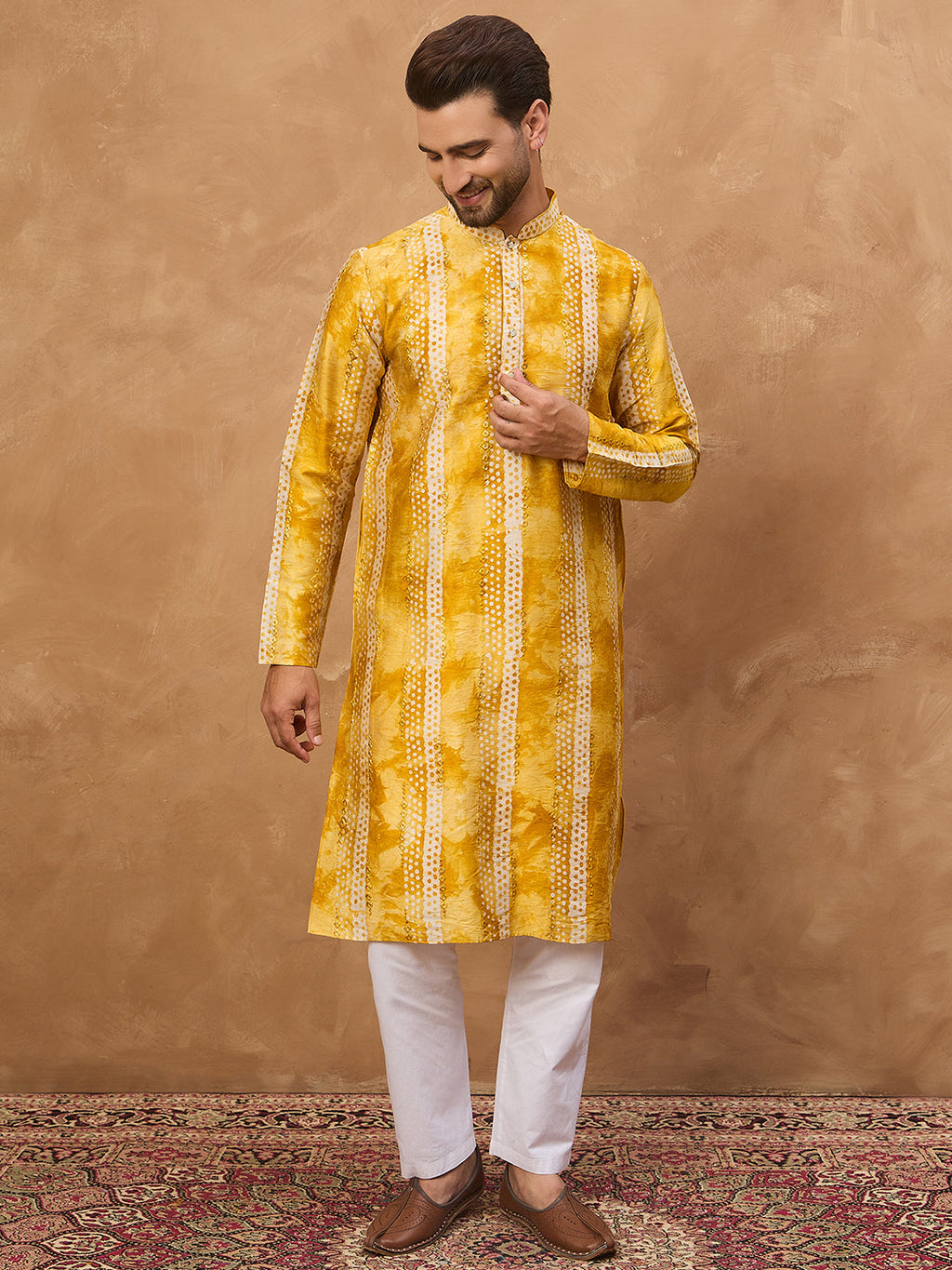 Men Yellow Silk Blend Shibori Embroidered Straight Kurta-MKU1540
