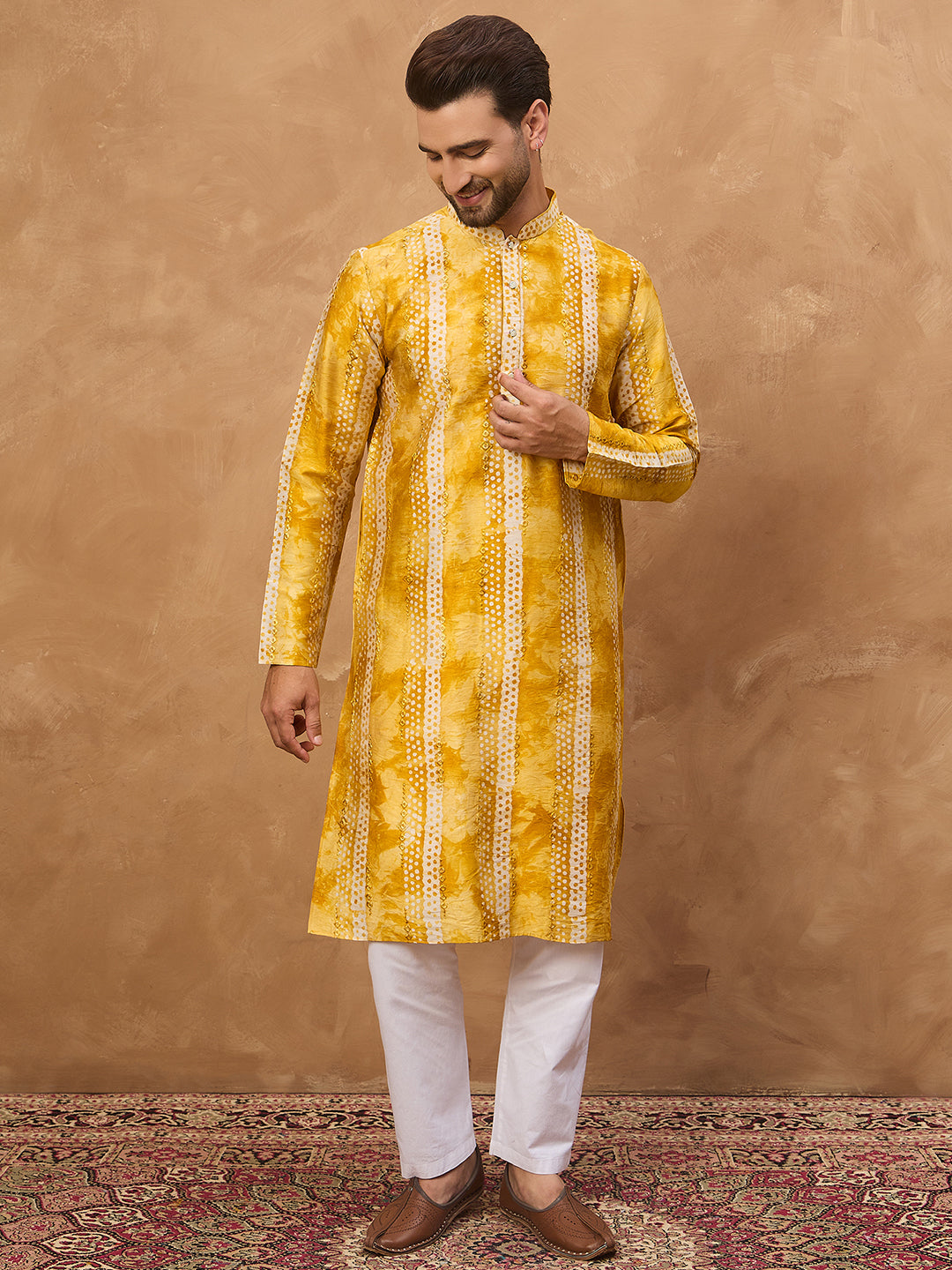 Men Yellow Silk Blend Shibori Embroidered Straight Kurta-MKU1540