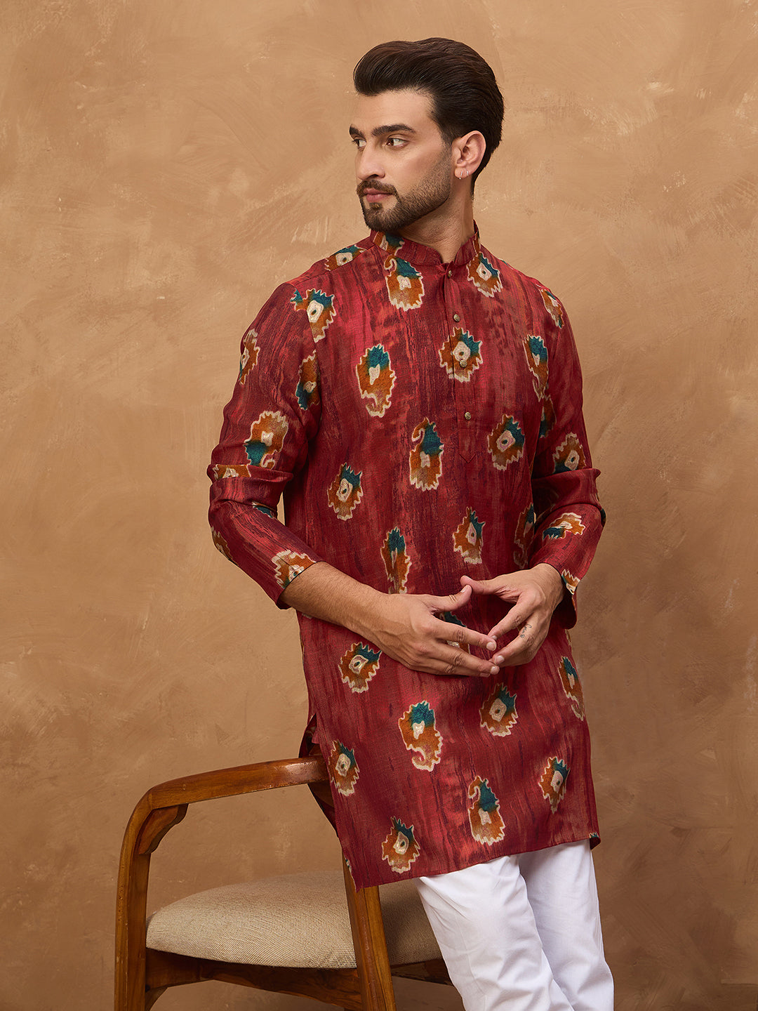 Men Red Viscose Rayon Ethnic Motifs Printed Straight Kurta-MKU1544