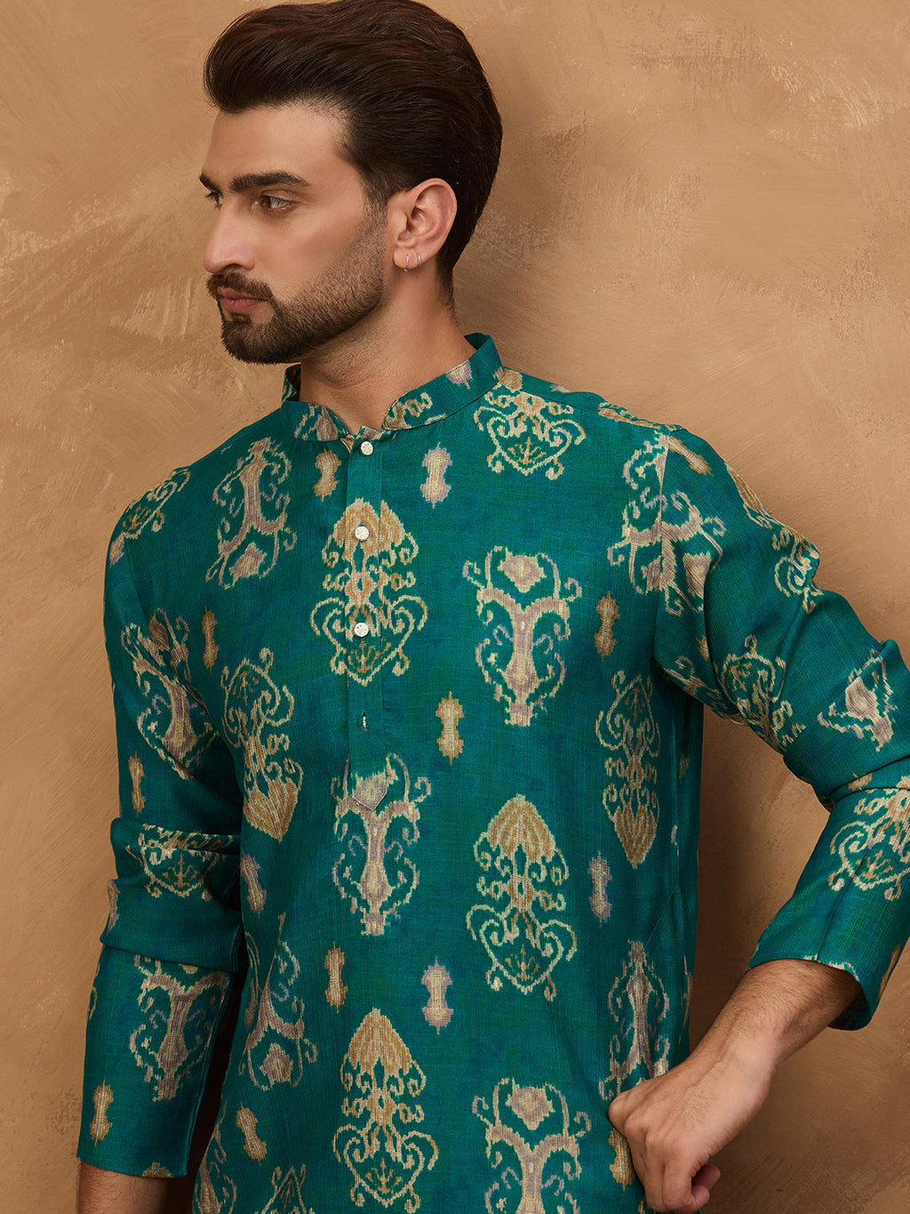 Men Blue Viscose Rayon Ikat Printed Straight Kurta-MKU1546