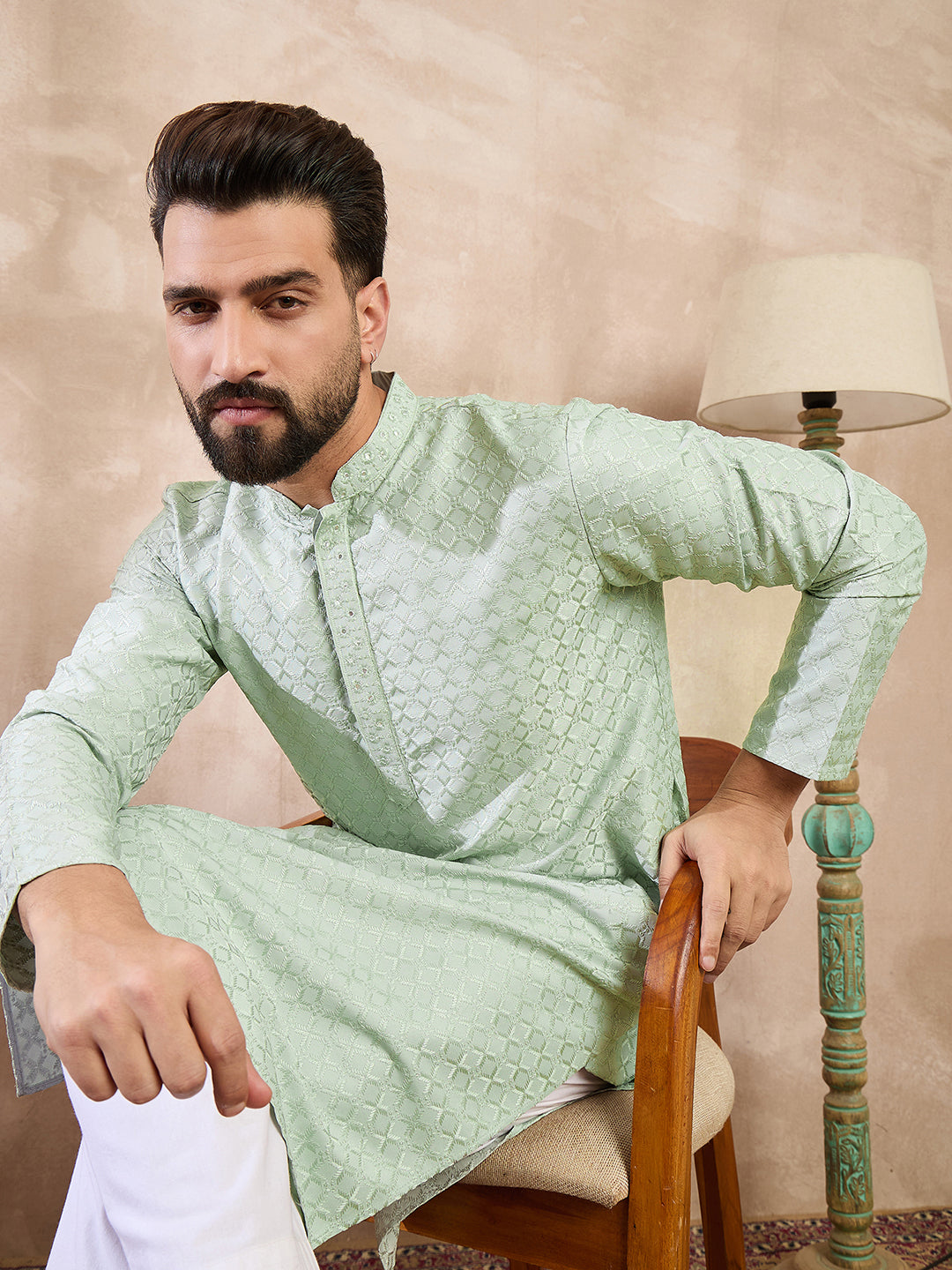Men Green Silk Blend Geometric Embroidered Straight Kurta-MKU1549