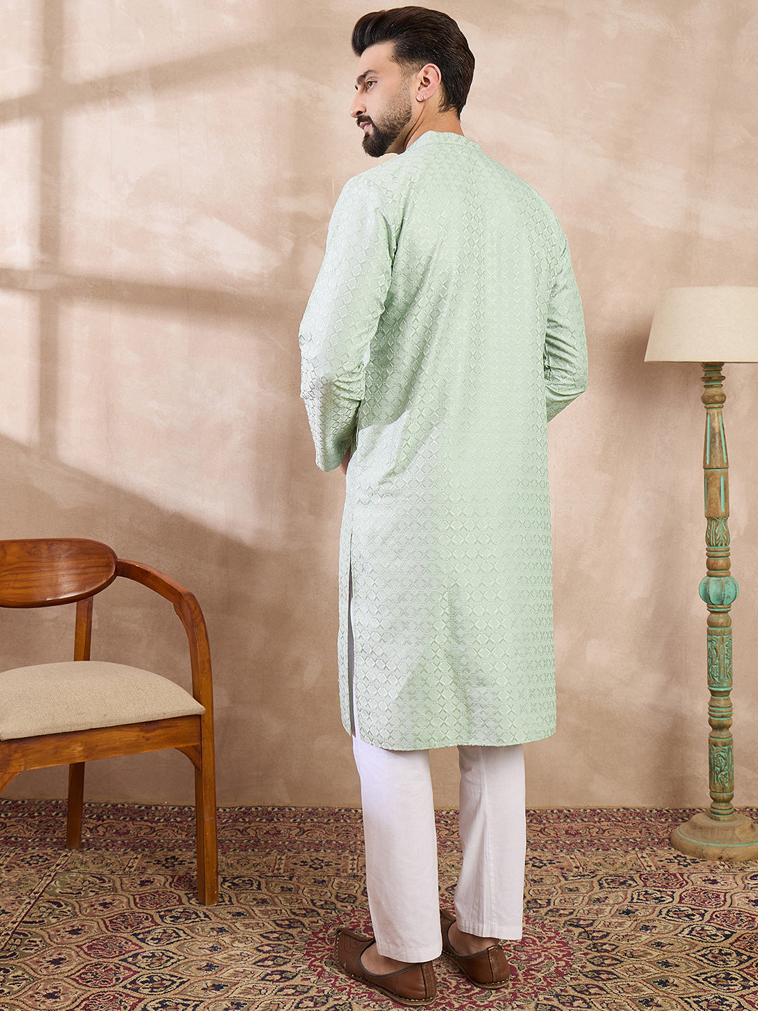 Men Green Silk Blend Geometric Embroidered Straight Kurta-MKU1549