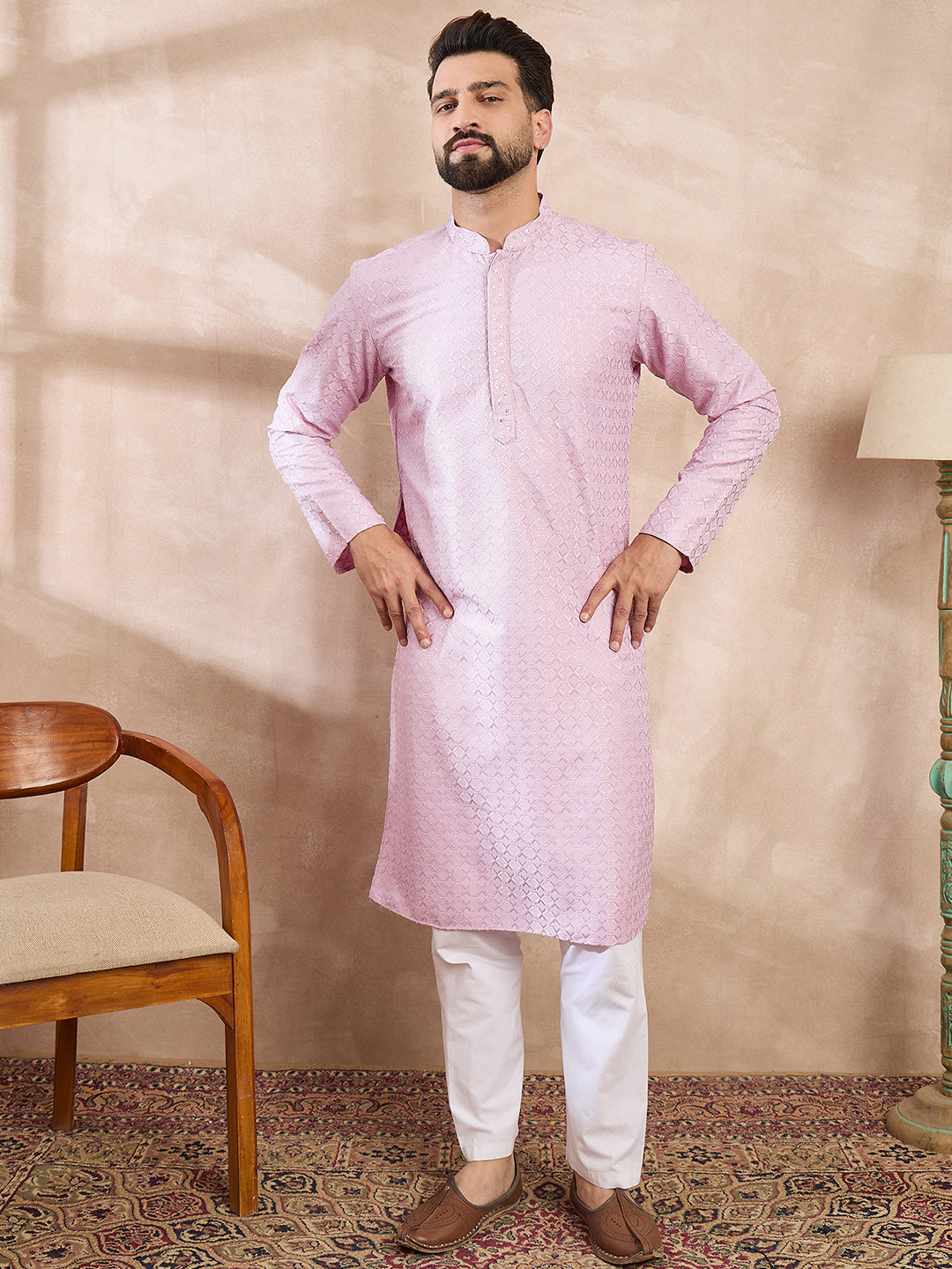 Men Purple Silk Blend Geometric Embroidered Straight Kurta-MKU1551