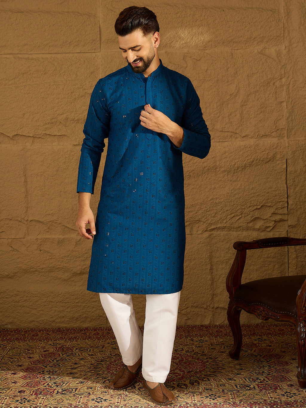 Men Blue Viscose Rayon Solid Embroidered Straight Kurta-MKU1555