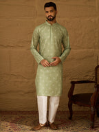 Men Green Viscose Rayon Bandhani Embroidered Straight Kurta-MKU1584