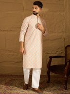 Men Orange Viscose Rayon Geometric Printed Straight Kurta-MKU1600