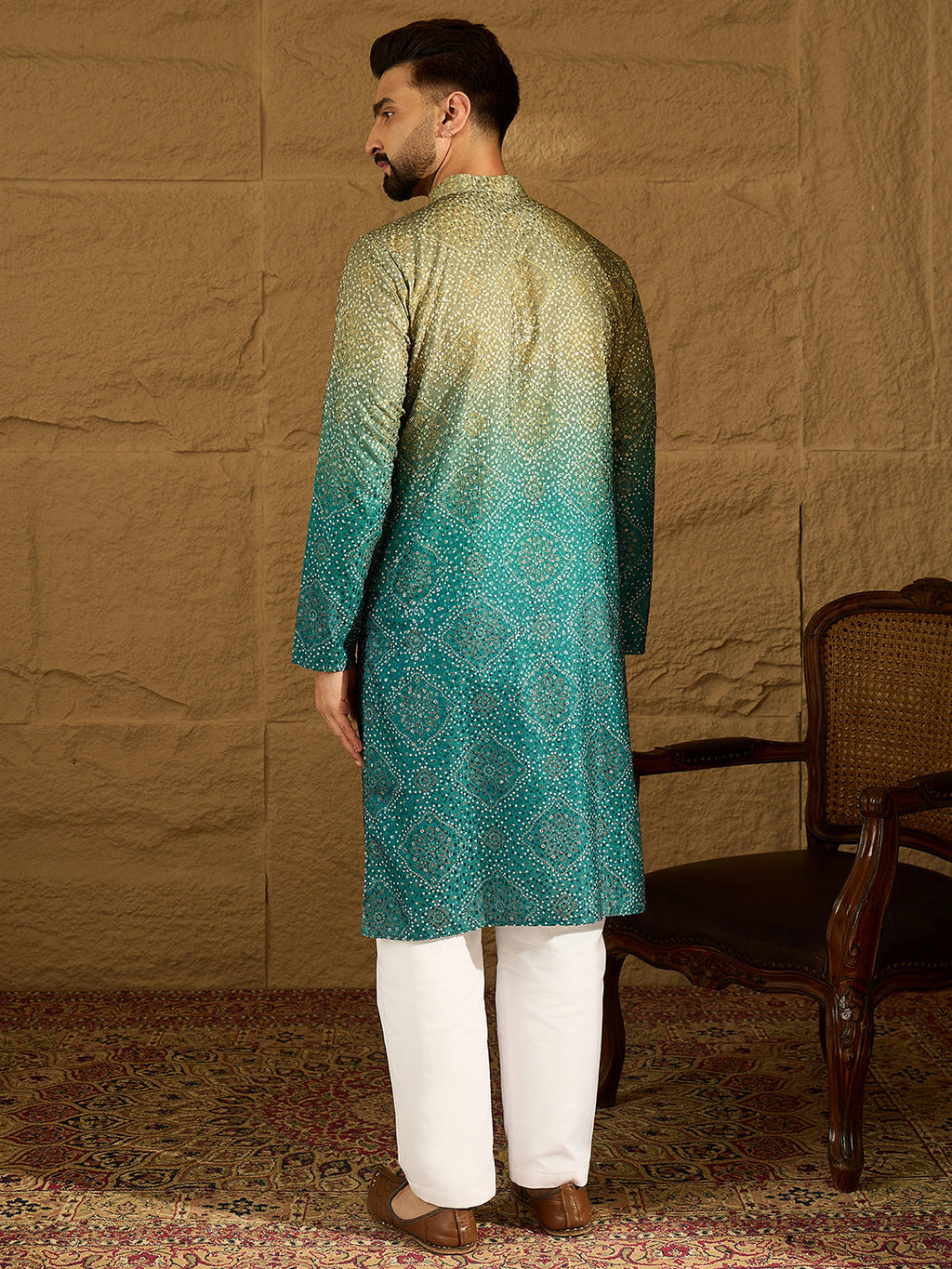 Men Green Cotton Bandhani Embroidered Straight Kurta-MKU1603