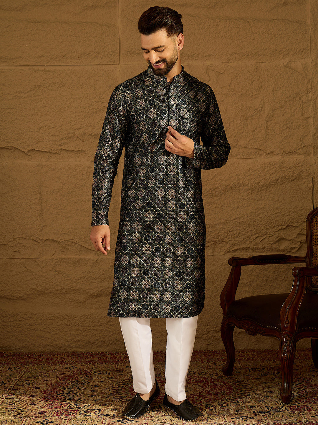 Men Black Viscose Rayon Geometric Printed Straight Kurta-MKU1606