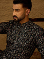 Men Black Viscose Rayon Geometric Printed Straight Kurta-MKU1608
