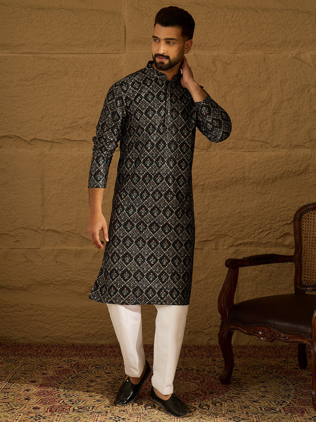 Men Black Viscose Rayon Geometric Printed Straight Kurta-MKU1608