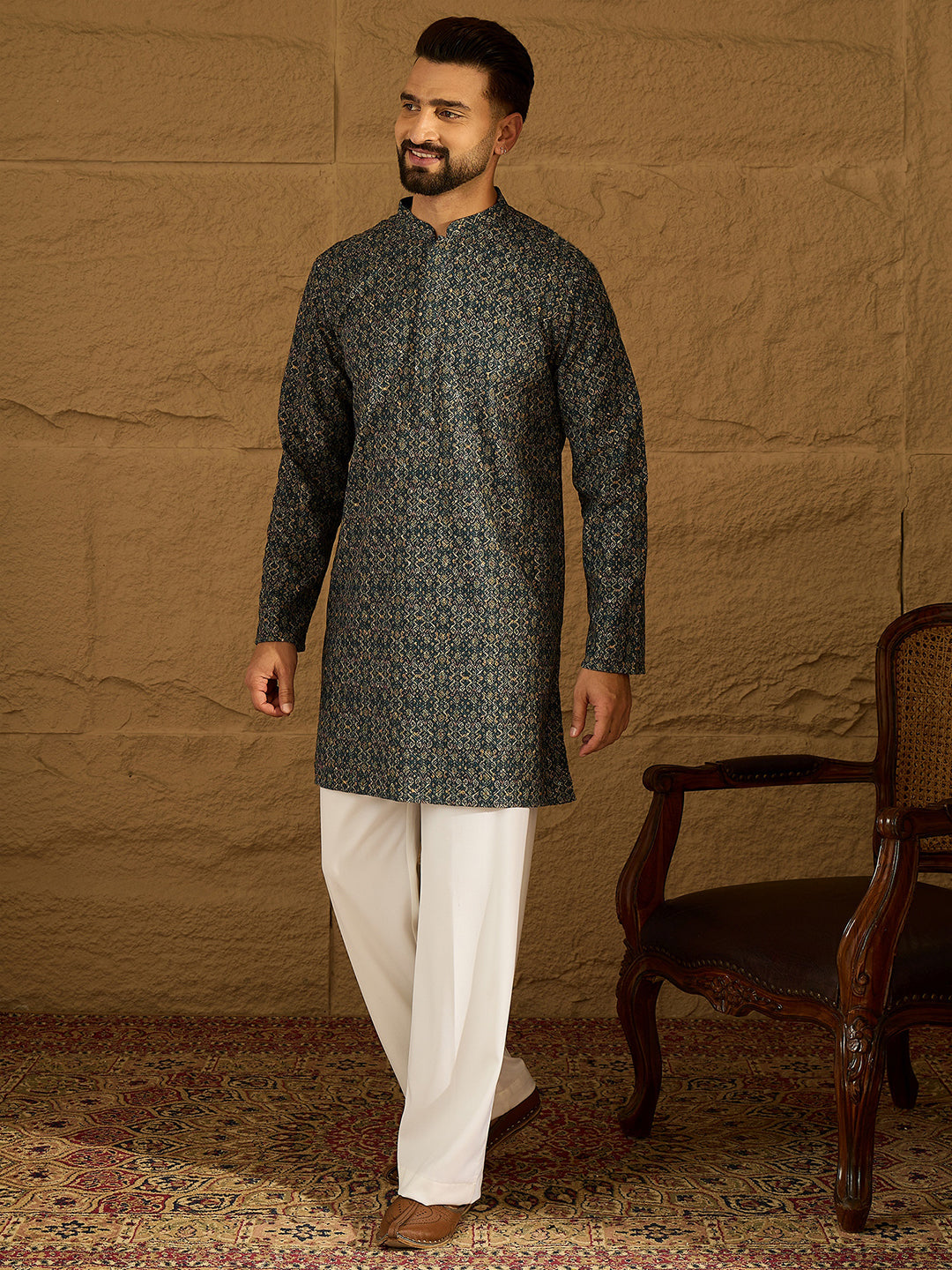 Men Navy Blue Viscose Rayon Geometric Printed Straight Kurta-MKU1609