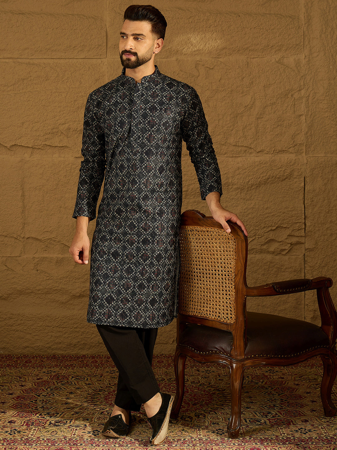 Men Black Cotton Solid Embroidered Straight Kurta-MKU1611
