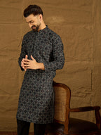 Men Black Cotton Solid Embroidered Straight Kurta-MKU1611
