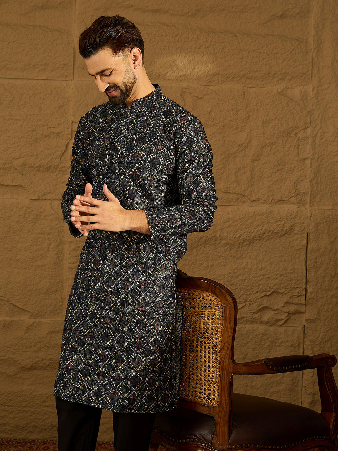 Men Black Cotton Solid Embroidered Straight Kurta-MKU1611