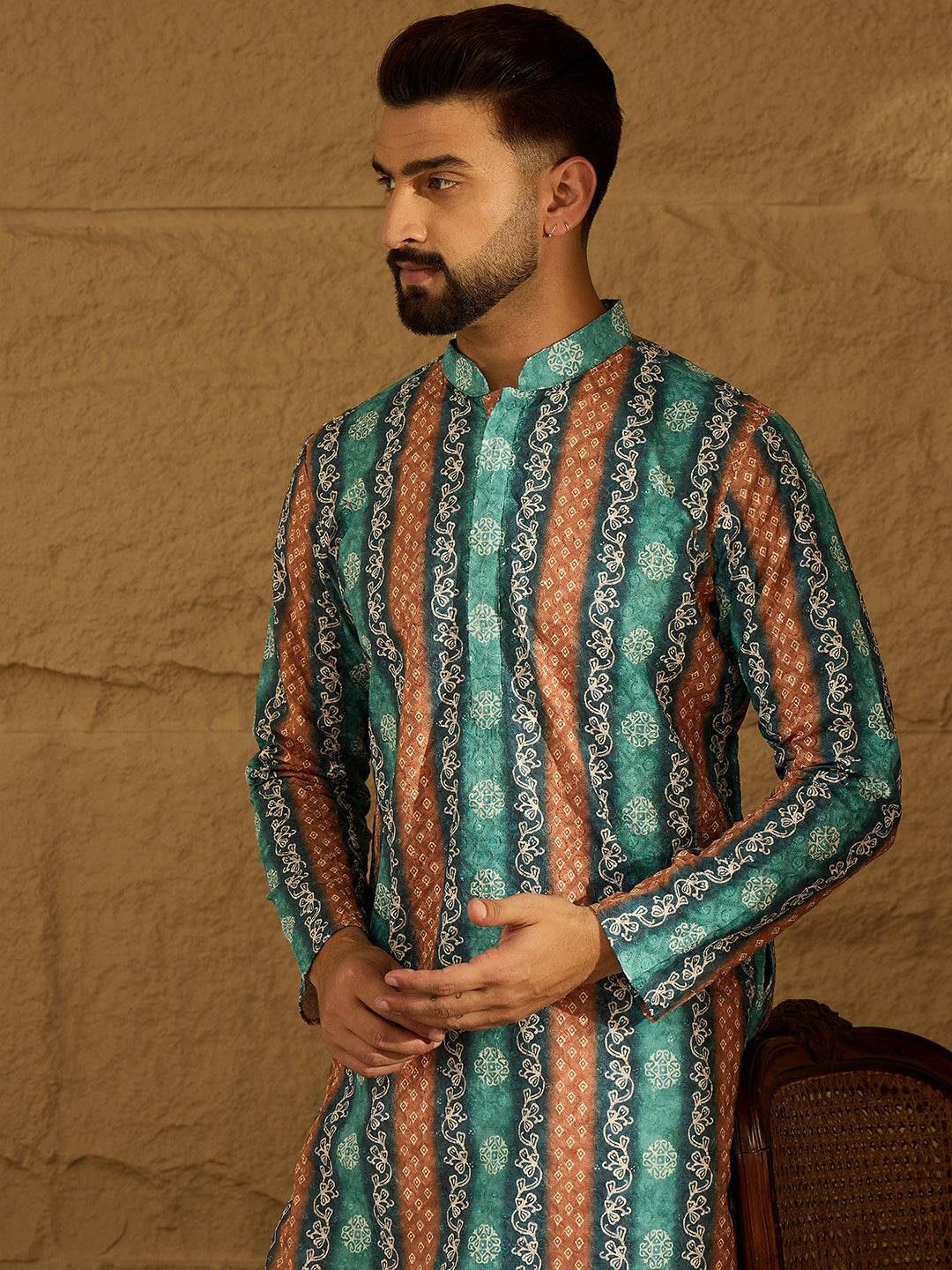 Men Blue Viscose Rayon Ethnic Motifs Printed Straight Kurta-MKU1618