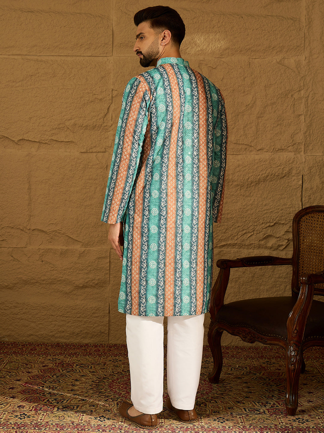 Men Blue Viscose Rayon Ethnic Motifs Printed Straight Kurta-MKU1618