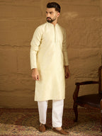 Men Yellow Silk Blend Solid Printed Straight Kurta-MKU1651