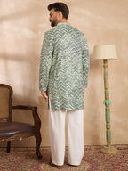 Men Green Silk Blend Solid Embroidered Straight Kurta-MKU1664