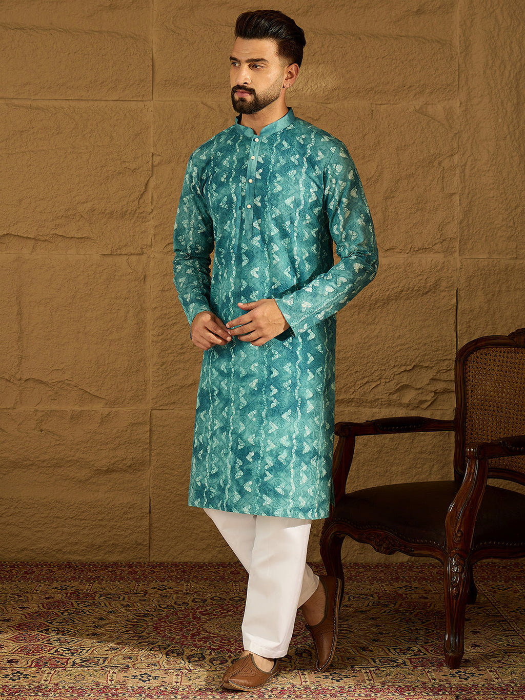 Men Blue Cotton Batik Embroidered Straight Kurta-MKU1676