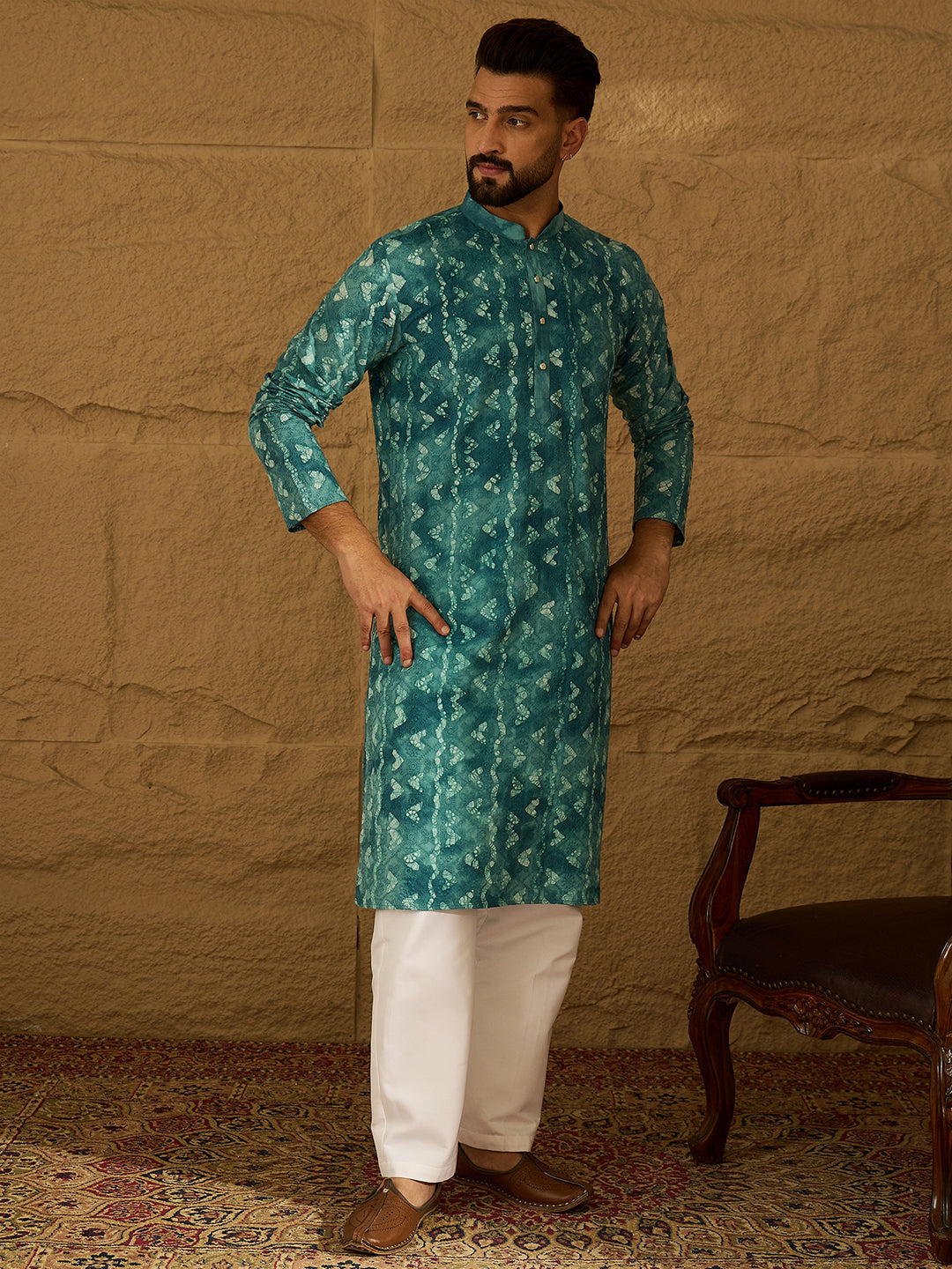 Men Blue Cotton Batik Embroidered Straight Kurta-MKU1676